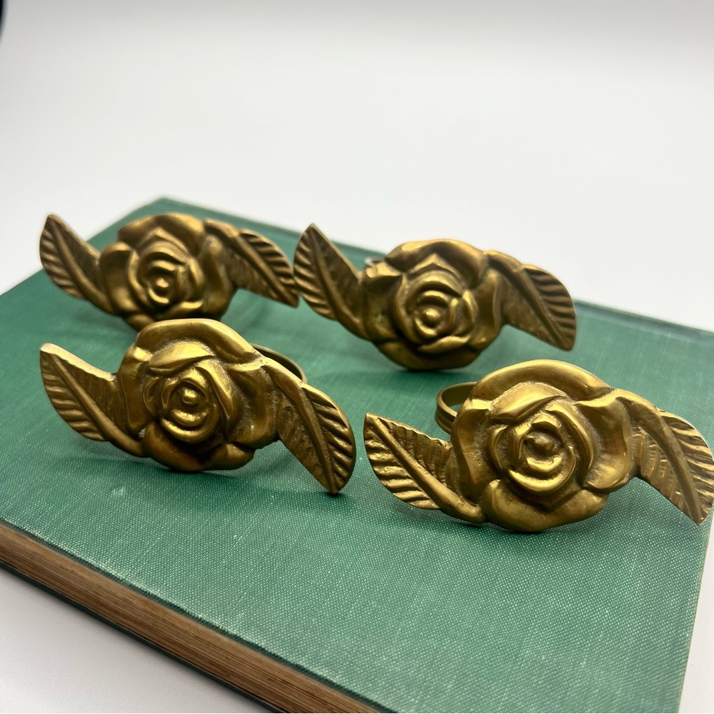 Vintage Solid Brass Rose Napkin Rings Set of 4 Flowers Dining Home Decor